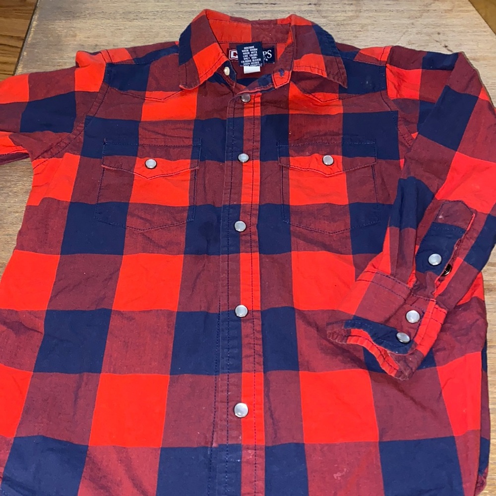 Boys Chaps button down shirt size 5! Great shape!!